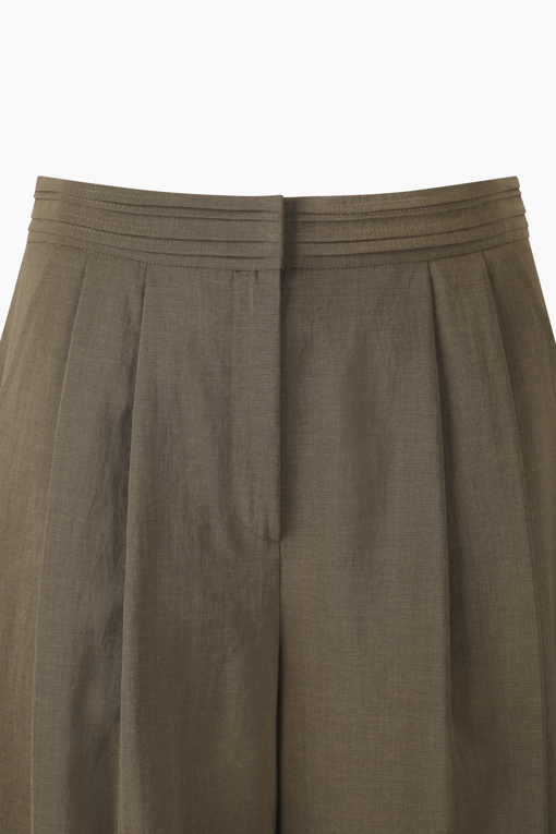 https://img.benettonmall.com/PARTS/KS/26S/SAPT38631BR_MB_D12.jpg?cb=1778668868