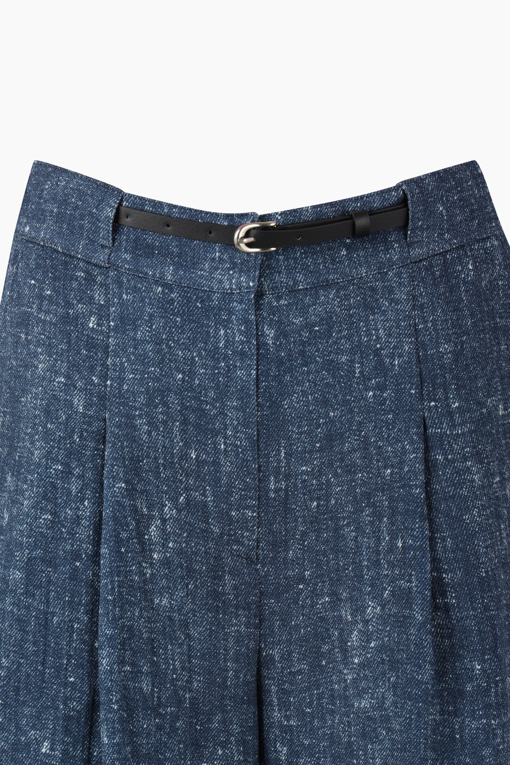 https://img.benettonmall.com/PARTS/KS/26S/SAPT40631BL_MB_D12.jpg?cb=1782918151