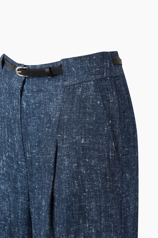 https://img.benettonmall.com/PARTS/KS/26S/SAPT40631BL_MB_D13.jpg?cb=1782918151