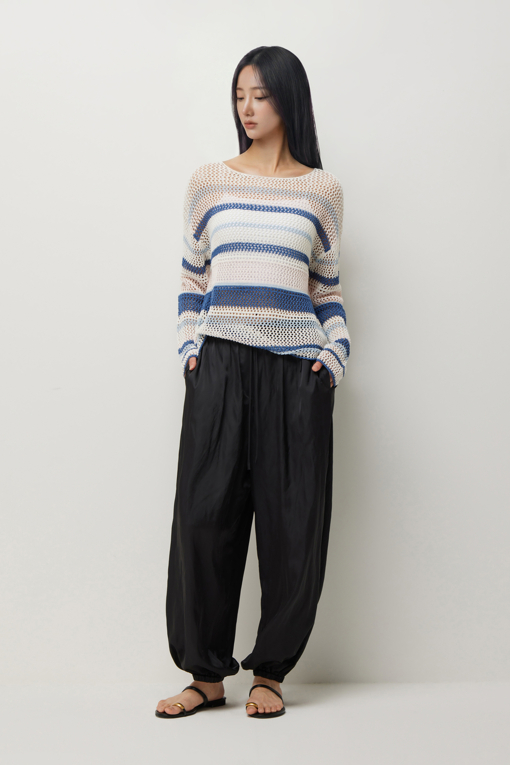 https://img.benettonmall.com/PARTS/KS/26S/SAPT43631BK_MB_D5.jpg?cb=1782918151