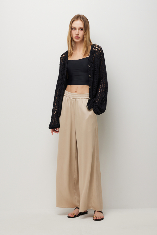 https://img.benettonmall.com/PARTS/KS/26S/SAPT44631BG_MB_D5.jpg?cb=1782918151