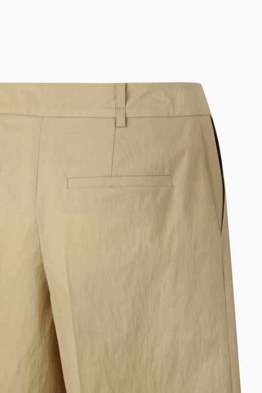https://img.benettonmall.com/PARTS/KS/26S/SAPT46631BG_MB_D14.jpg?cb=1782918151