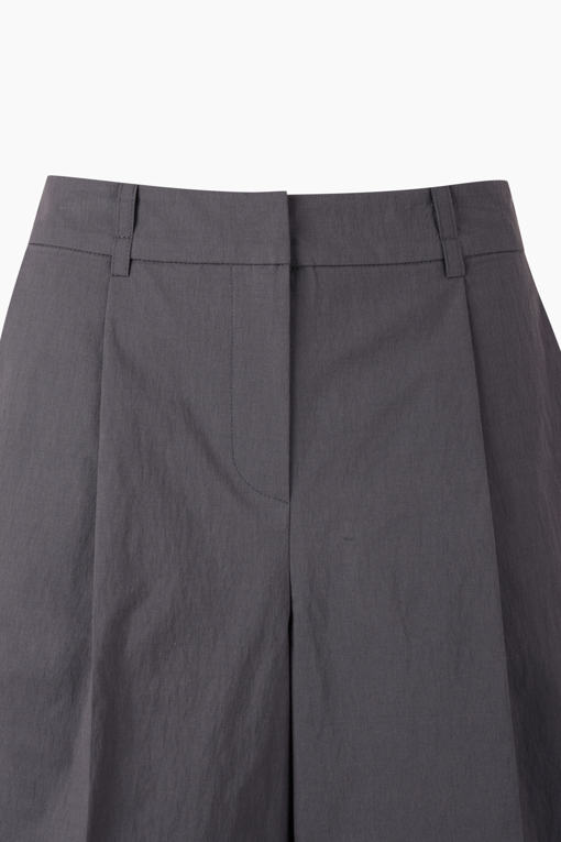 https://img.benettonmall.com/PARTS/KS/26S/SAPT46631DG_MB_D12.jpg?cb=1782918151