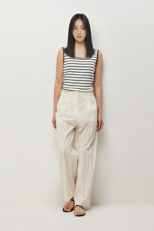 https://img.benettonmall.com/PARTS/KS/26S/SAPT48631IV_MB_D5.jpg?cb=1782918151