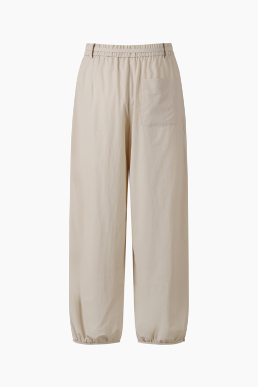 https://img.benettonmall.com/PARTS/KS/26S/SAPT49631BE_MB_D11.jpg?cb=1782918151