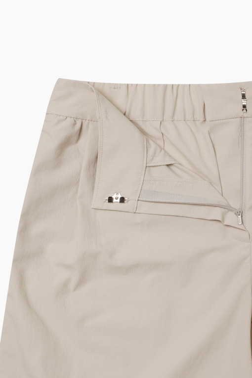 https://img.benettonmall.com/PARTS/KS/26S/SAPT49631BE_MB_D16.jpg?cb=1782918151