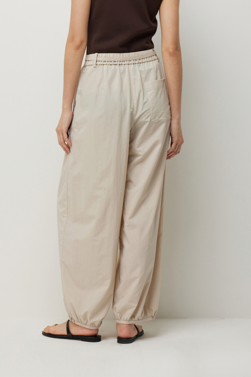 https://img.benettonmall.com/PARTS/KS/26S/SAPT49631BE_MB_D2.jpg?cb=1782918151