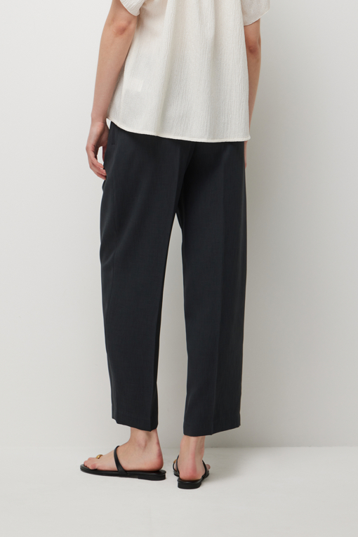 https://img.benettonmall.com/PARTS/KS/26S/SAPT50631DG_MB_D2.jpg?cb=1782918151