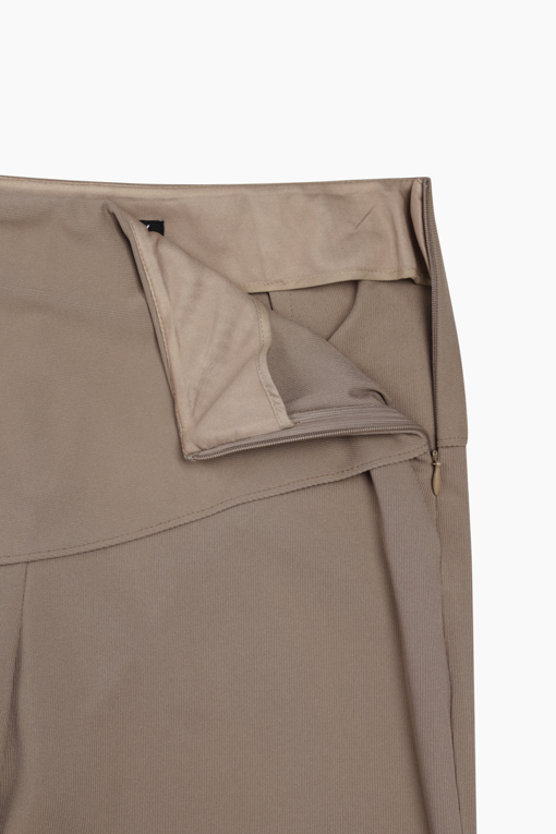 https://img.benettonmall.com/PARTS/KS/26S/SAPT51631BG_MB_D15.jpg?cb=1782918151