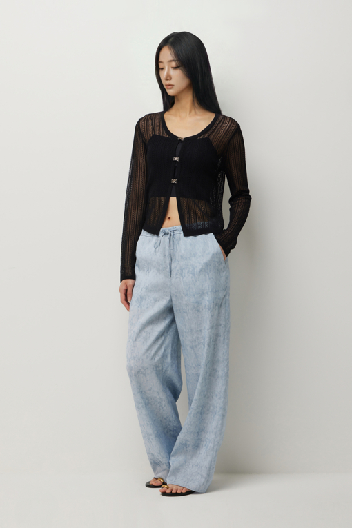 https://img.benettonmall.com/PARTS/KS/26S/SAPT54631BL_MB_D6.jpg?cb=1782918151