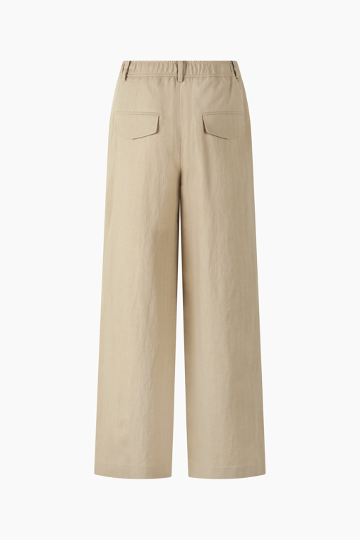 https://img.benettonmall.com/PARTS/KS/26S/SAPTE2631BG_MB_D11.jpg?cb=1778668868