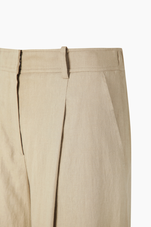 https://img.benettonmall.com/PARTS/KS/26S/SAPTE2631BG_MB_D13.jpg?cb=1778668868