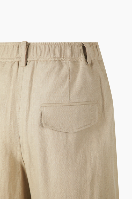 https://img.benettonmall.com/PARTS/KS/26S/SAPTE2631BG_MB_D14.jpg