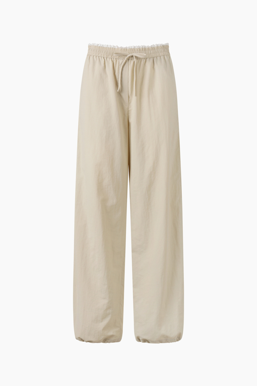 https://img.benettonmall.com/PARTS/KS/26S/SAPTE4631BE_MB_D10.jpg?cb=1778668868