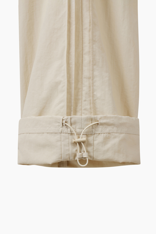 https://img.benettonmall.com/PARTS/KS/26S/SAPTE4631BE_MB_D15.jpg?cb=1777643535