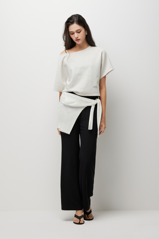 https://img.benettonmall.com/PARTS/KS/26S/SAPTE5631BK_MB_D6.jpg?cb=1777643535