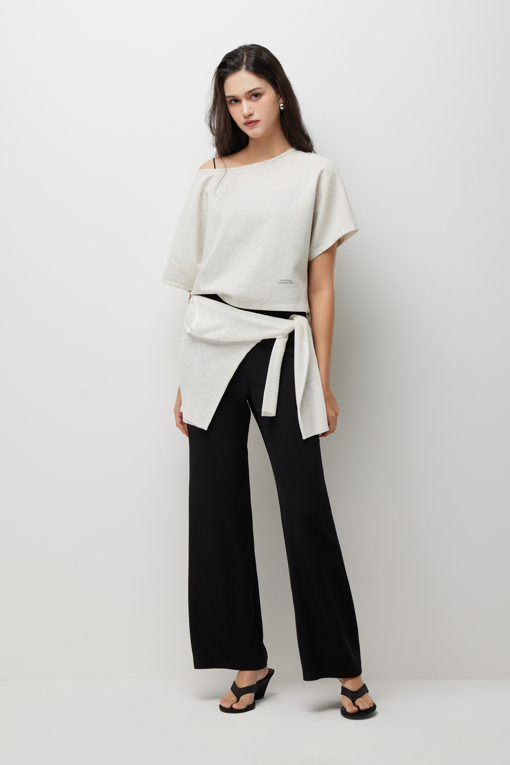 https://img.benettonmall.com/PARTS/KS/26S/SAPTE5631BK_MB_D8.jpg?cb=1778668868