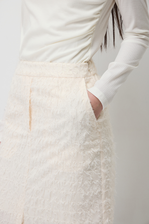 https://img.benettonmall.com/PARTS/KS/26S/SASK02611CR_MB_D4.jpg?cb=1782918151
