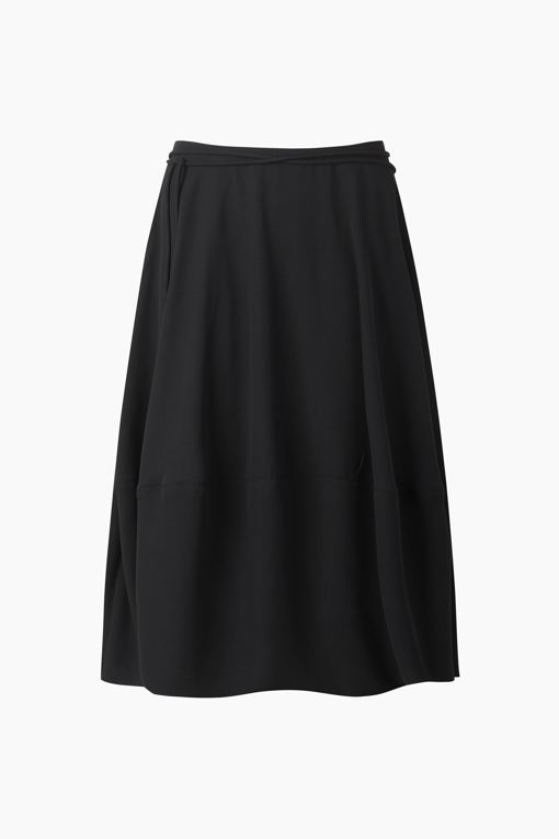 https://img.benettonmall.com/PARTS/KS/26S/SASK31631BK_MB_D10.jpg?cb=1782918151