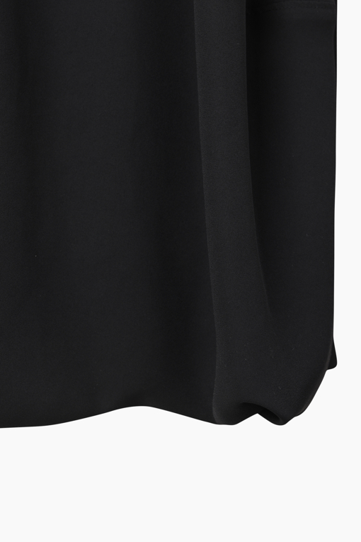 https://img.benettonmall.com/PARTS/KS/26S/SASK31631BK_MB_D14.jpg?cb=1782918151