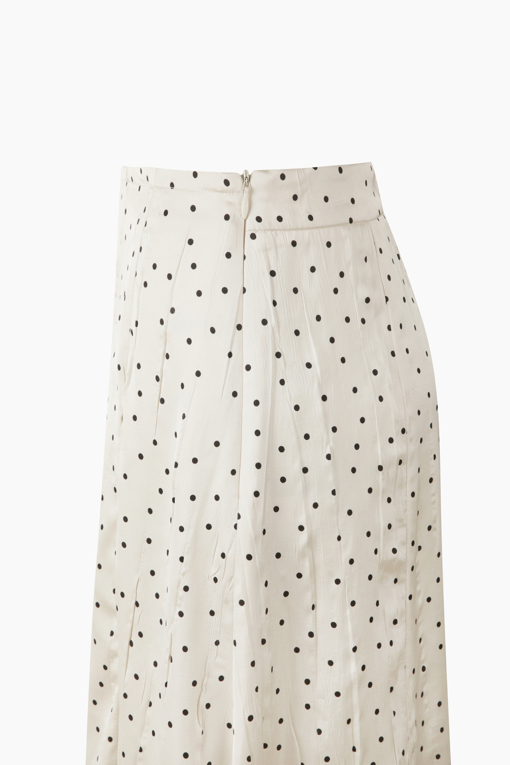 https://img.benettonmall.com/PARTS/KS/26S/SASK32631CR_MB_D13.jpg?cb=1782918151