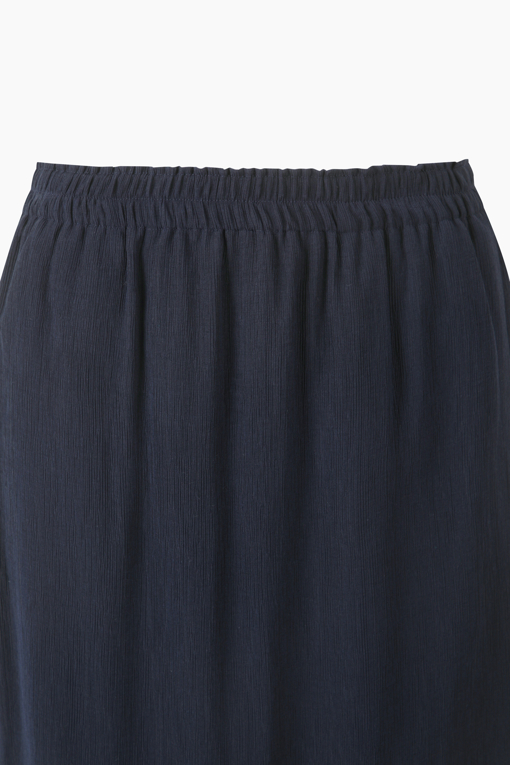 https://img.benettonmall.com/PARTS/KS/26S/SASK33631NY_MB_D12.jpg