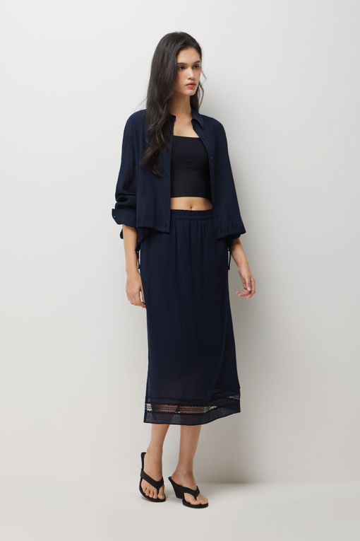 https://img.benettonmall.com/PARTS/KS/26S/SASK33631NY_MB_D5.jpg?cb=1778668868
