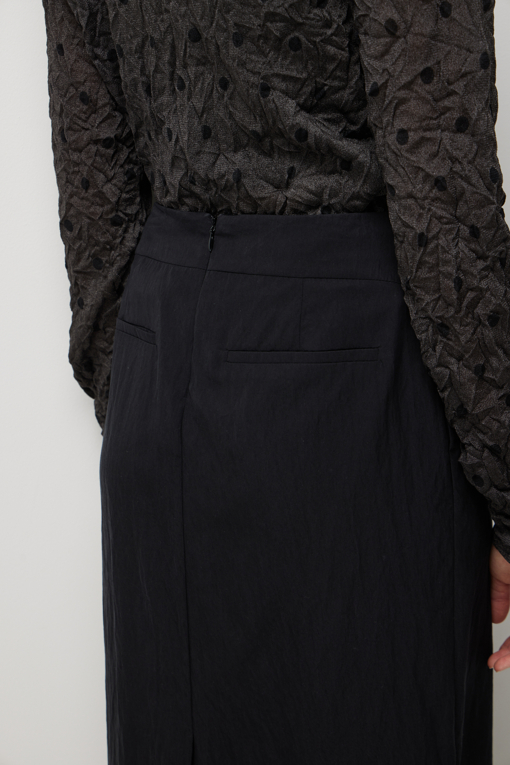 https://img.benettonmall.com/PARTS/KS/26S/SASK34631BK_MB_D4.jpg?cb=1782918151