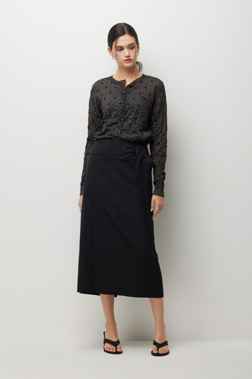 https://img.benettonmall.com/PARTS/KS/26S/SASK34631BK_MB_D5.jpg?cb=1782918151
