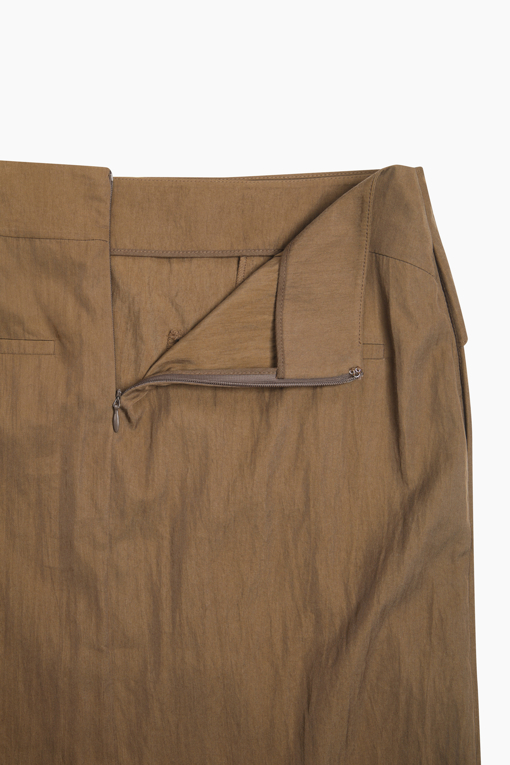 https://img.benettonmall.com/PARTS/KS/26S/SASK34631BR_MB_D16.jpg?cb=1782918151