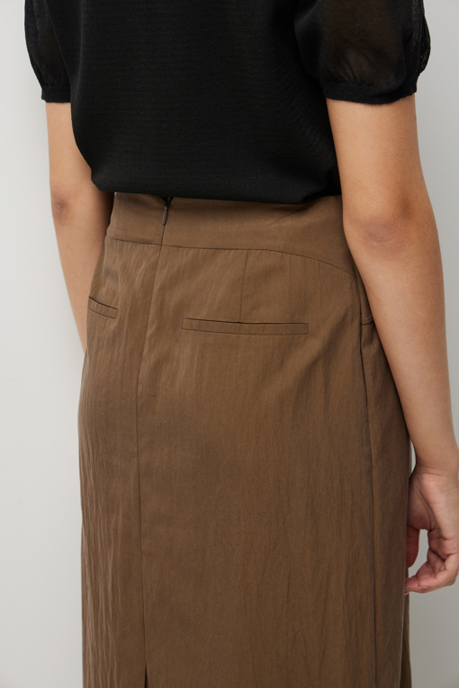 https://img.benettonmall.com/PARTS/KS/26S/SASK34631BR_MB_D4.jpg?cb=1782918151