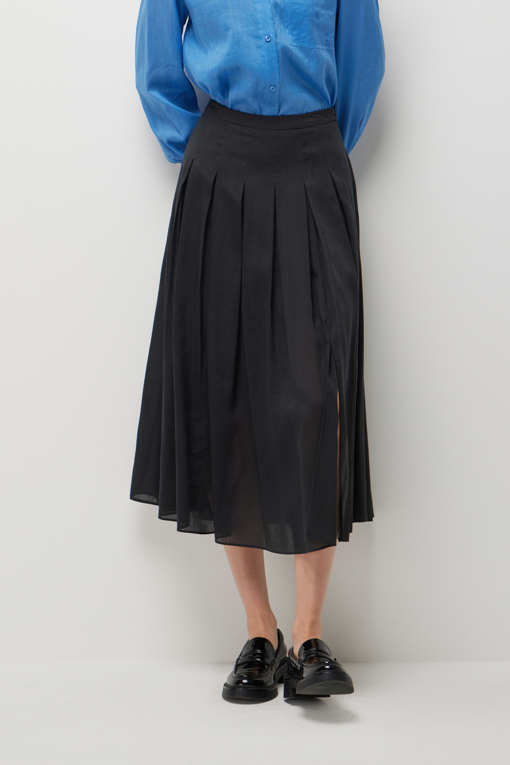 https://img.benettonmall.com/PARTS/KS/26S/SASK36631DG_MB_D0.jpg?cb=1782918151