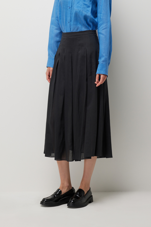 https://img.benettonmall.com/PARTS/KS/26S/SASK36631DG_MB_D1.jpg?cb=1782918151