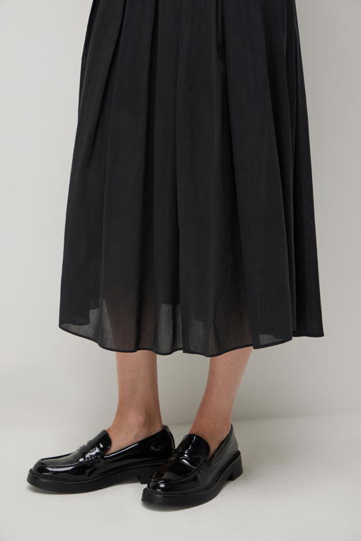 https://img.benettonmall.com/PARTS/KS/26S/SASK36631DG_MB_D4.jpg?cb=1782918151