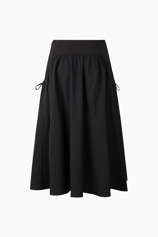 https://img.benettonmall.com/PARTS/KS/26S/SASK37631BK_MB_D11.jpg?cb=1782918151