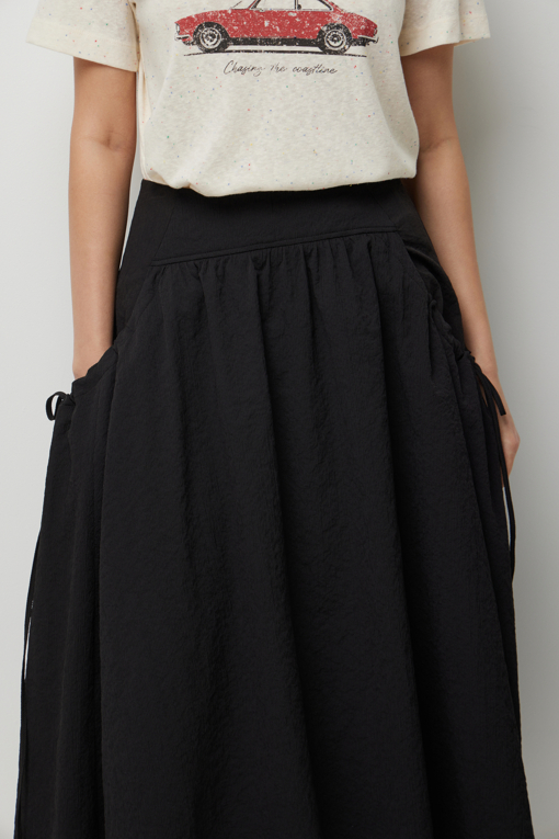 https://img.benettonmall.com/PARTS/KS/26S/SASK37631BK_MB_D3.jpg?cb=1782918151