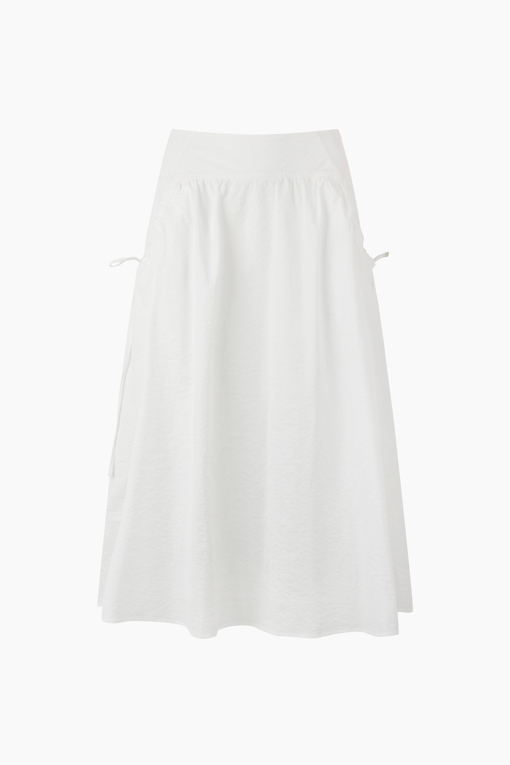 https://img.benettonmall.com/PARTS/KS/26S/SASK37631WH_MB_D10.jpg?cb=1782918151