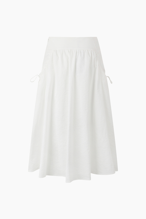 https://img.benettonmall.com/PARTS/KS/26S/SASK37631WH_MB_D11.jpg?cb=1782918151