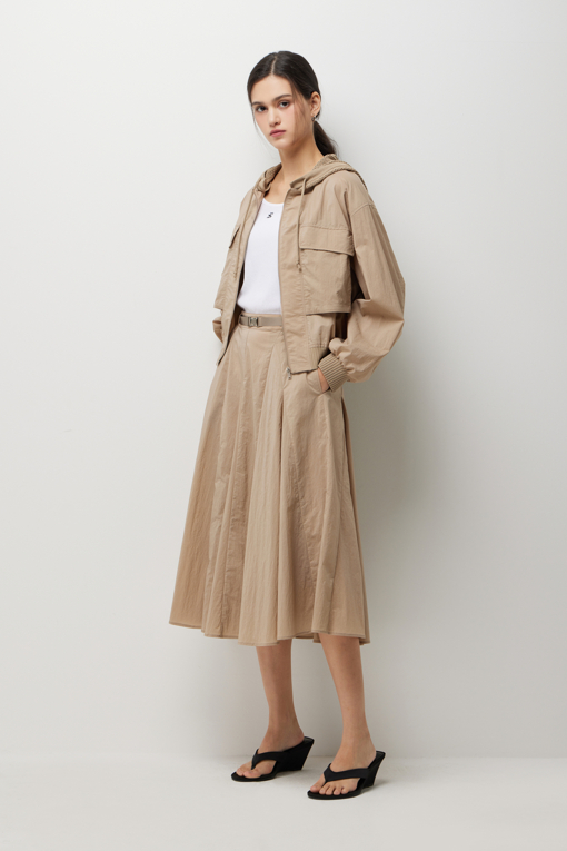 https://img.benettonmall.com/PARTS/KS/26S/SASK38631BE_MB_D5.jpg?cb=1778668868