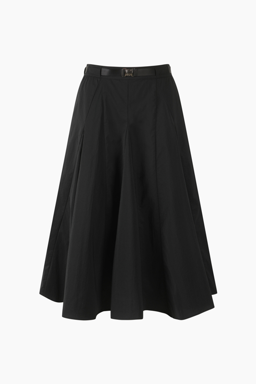 https://img.benettonmall.com/PARTS/KS/26S/SASK38631BK_MB_D10.jpg?cb=1778668868
