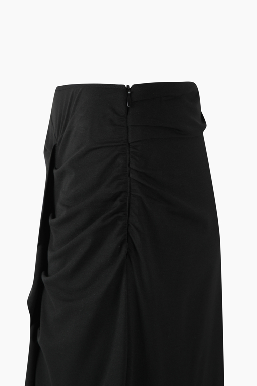 https://img.benettonmall.com/PARTS/KS/26S/SASK40631BK_MB_D13.jpg?cb=1782918151