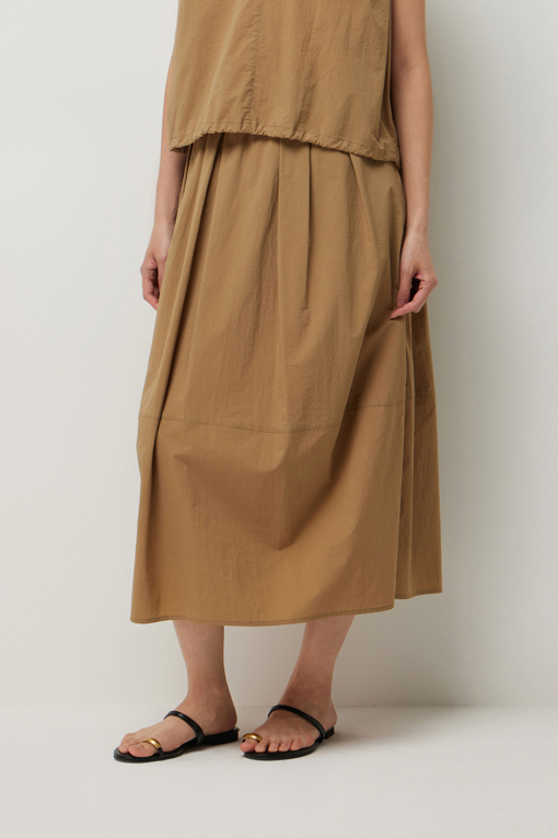 https://img.benettonmall.com/PARTS/KS/26S/SASK41631BG_MB_D1.jpg?cb=1781170995