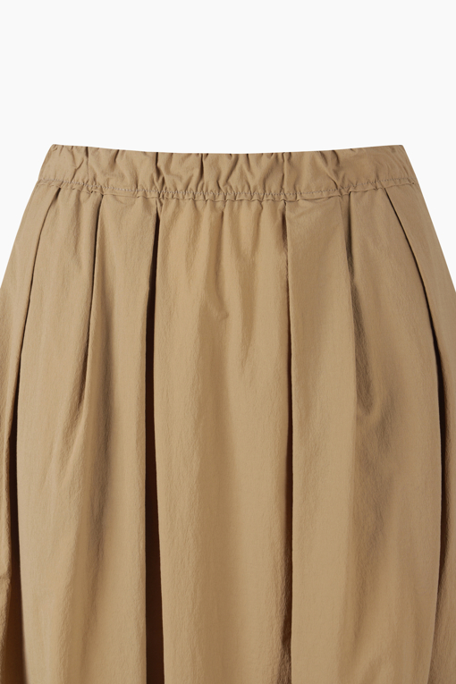 https://img.benettonmall.com/PARTS/KS/26S/SASK41631BG_MB_D2.jpg