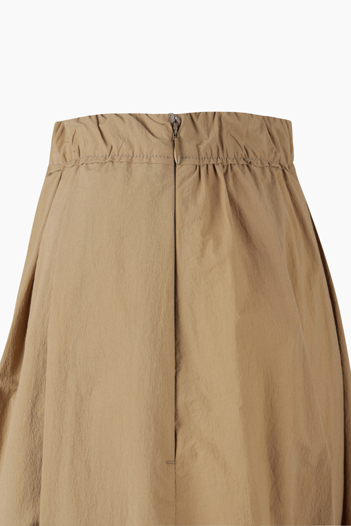 https://img.benettonmall.com/PARTS/KS/26S/SASK41631BG_MB_D3.jpg