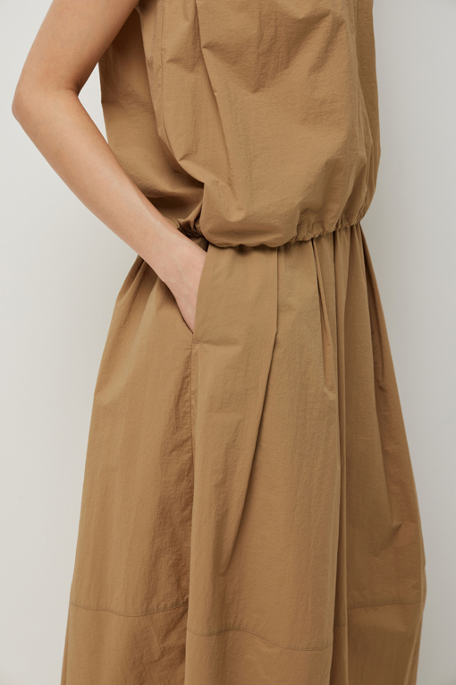 https://img.benettonmall.com/PARTS/KS/26S/SASK41631BG_MB_D3.jpg?cb=1781170995
