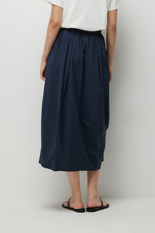 https://img.benettonmall.com/PARTS/KS/26S/SASK41631NY_MB_D2.jpg?cb=1782918151