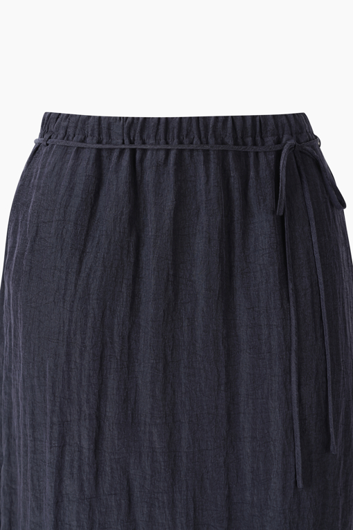 https://img.benettonmall.com/PARTS/KS/26S/SASK42631DN_MB_D3.jpg?cb=1778668868