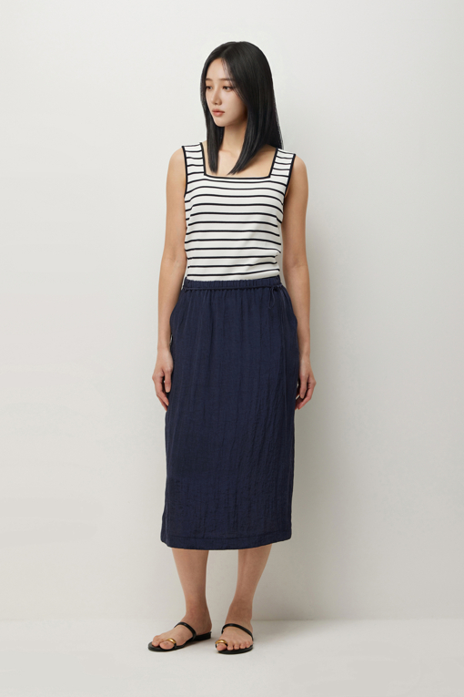 https://img.benettonmall.com/PARTS/KS/26S/SASK42631DN_MB_D6.jpg?cb=1781170995