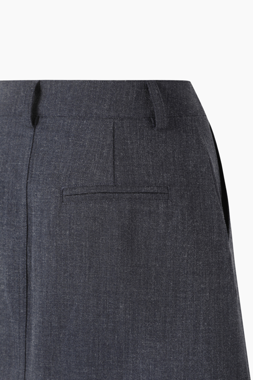https://img.benettonmall.com/PARTS/KS/26S/SASK70611IN_MB_D13.jpg?cb=1782918151