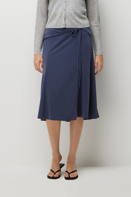 https://img.benettonmall.com/PARTS/KS/26S/SASKE1631NY_MB_D0.jpg?cb=1782918151